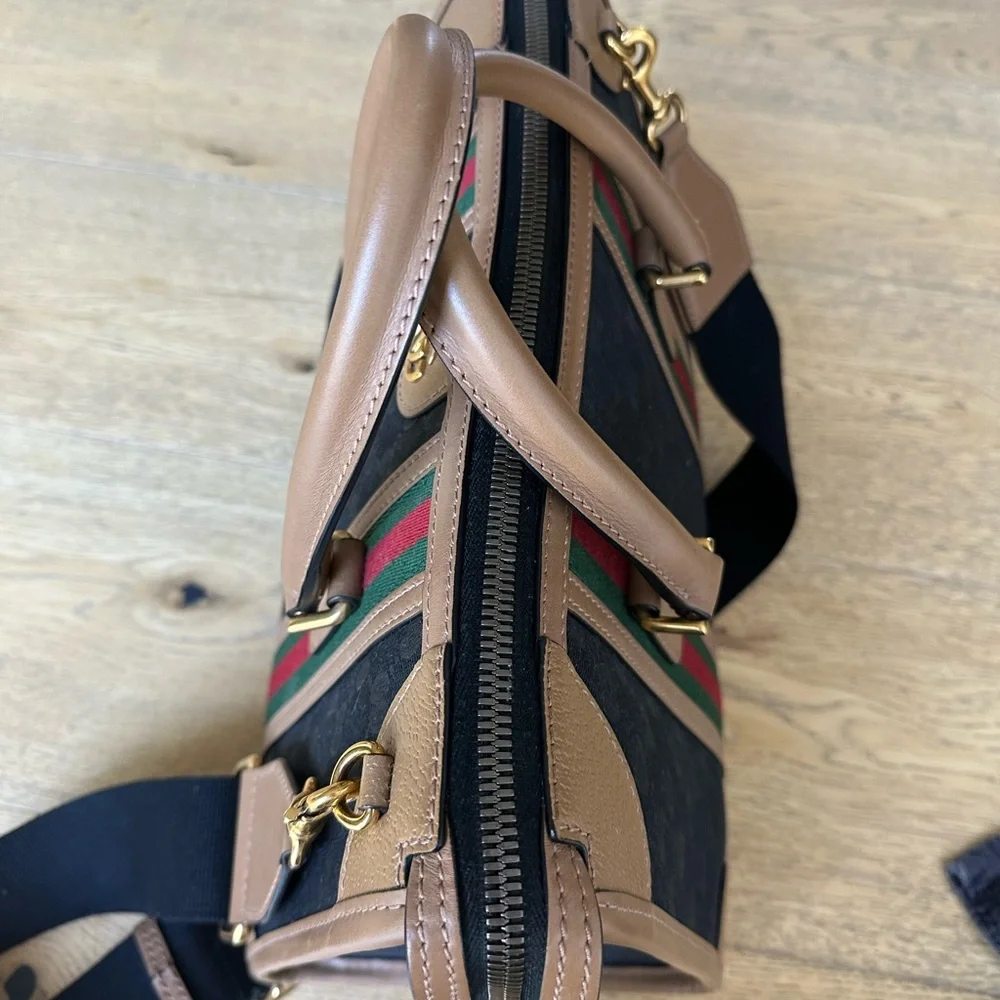 Gucci GG Logo Plaque Top Handle Bag.  Like new.  Authentic from Gucci - Picture 2 of 13